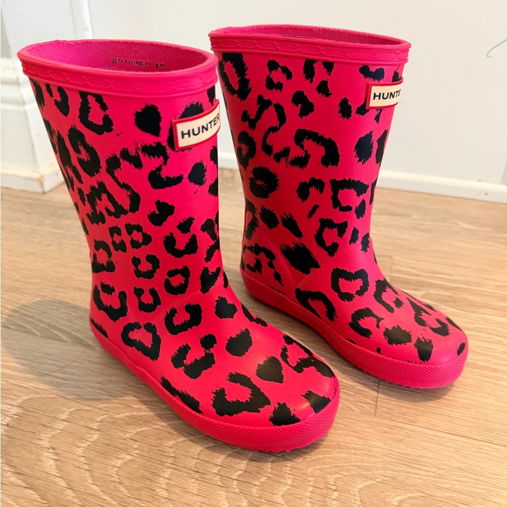 Hunter Fuchsia Animal Print Boots